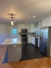 4528 Hazel Dr in Cave Spring, VA - Building Photo - Building Photo