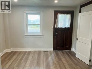 1279 Hamilton St in Cambridge, ON - Building Photo - Building Photo
