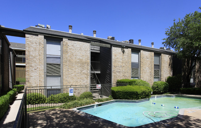 Garden Path in Austin, TX - Foto de edificio - Other