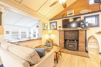 2555 Melvin Rd in Pinckney, MI - Building Photo - Building Photo