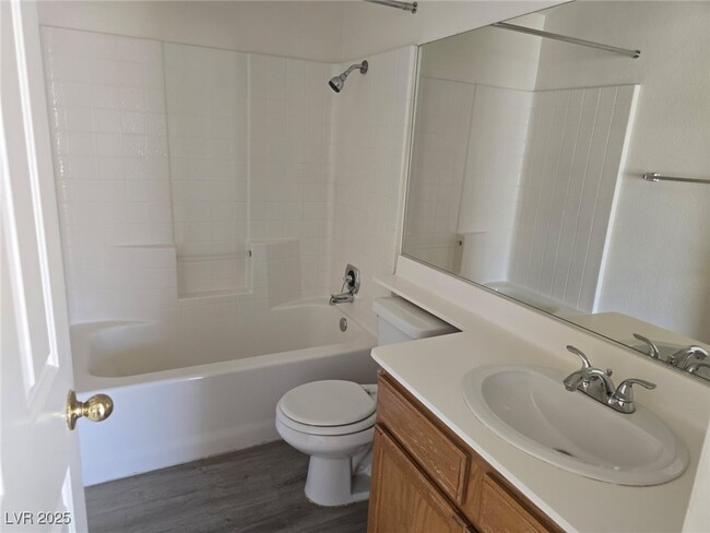 property at 4550 Fabor Way