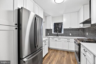 130 Liberty St in Trenton, NJ - Building Photo - Building Photo