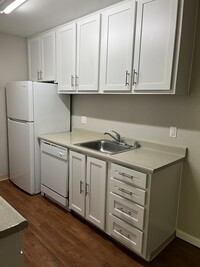 GLENBROOK APARTMENTS photo'