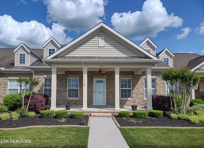 property at 144 Hardinberry St