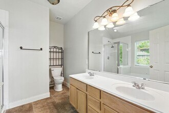 8222 Sugar Cane Dr in Baytown, TX - Building Photo - Building Photo