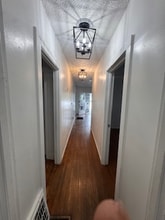 1100 W 48th St in Los Angeles, CA - Building Photo - Building Photo