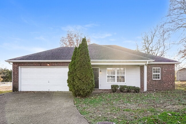 property at 820 Thomas Bay Ct