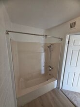 6748 N 44th Ave, Unit 1 in Glendale, AZ - Foto de edificio - Building Photo