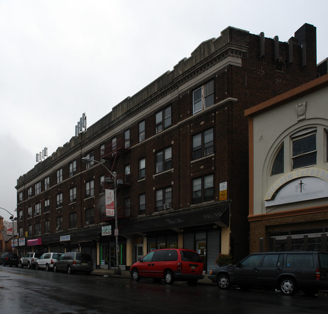 The Clinton Estates in Newark, NJ - Foto de edificio - Building Photo