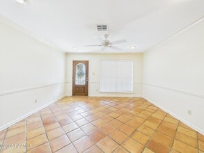 302 Lark Dr in Lafayette, LA - Building Photo - Building Photo
