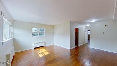 31 Parkwood St in Albany, NY - Foto de edificio - Building Photo