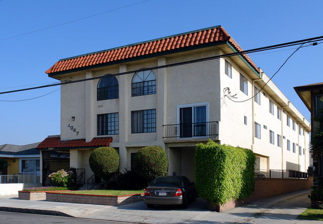 Pacific Villas in Hawthorne, CA - Building Photo - Building Photo