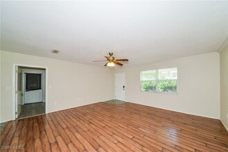 2643 S San Mateo Dr in North Port, FL - Building Photo - Building Photo