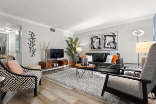 1125 NE 16th Pl in Fort Lauderdale, FL - Building Photo