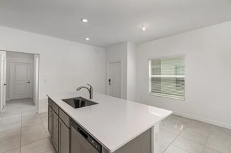 1256 Preston Ests Cir in Vero Beach, FL - Building Photo - Building Photo