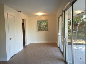 113 Moriarty St NW in Fort Walton Beach, FL - Building Photo - Building Photo