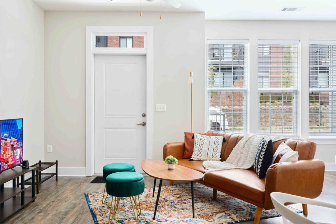 1723 Pearl St in Nashville, TN - Building Photo