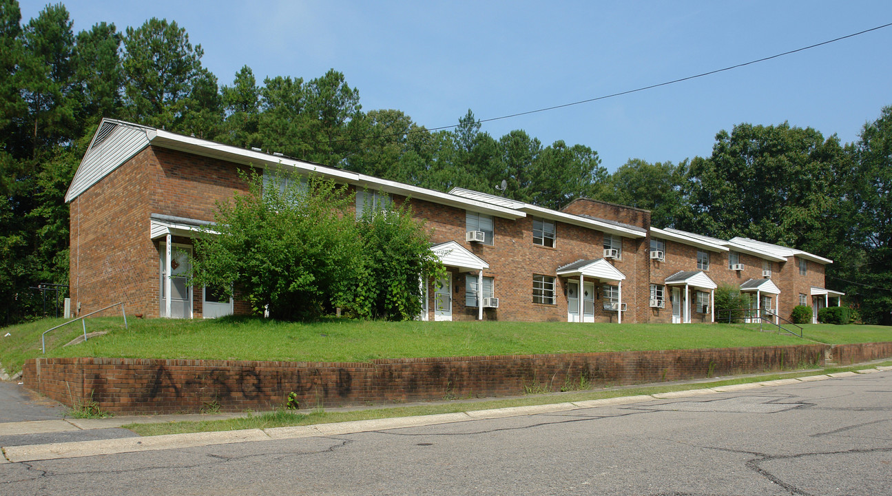 1619-1641 Newark Ave in Fayetteville, NC - Foto de edificio