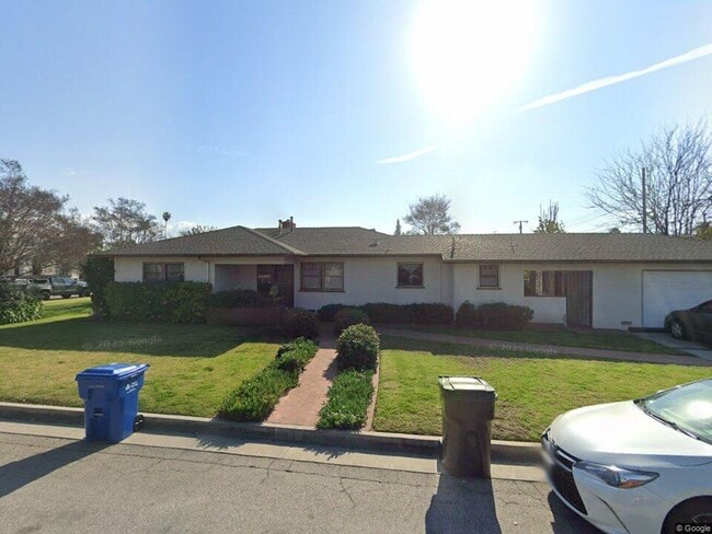 property at 9652 Dacosta St