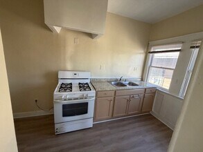 1425 Alvarado Terrace in Los Angeles, CA - Foto de edificio - Building Photo