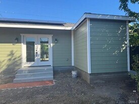 425 W Lime Ave in Monrovia, CA - Building Photo