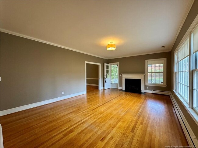 910 W Whitford St in Sanford, NC - Building Photo - Building Photo