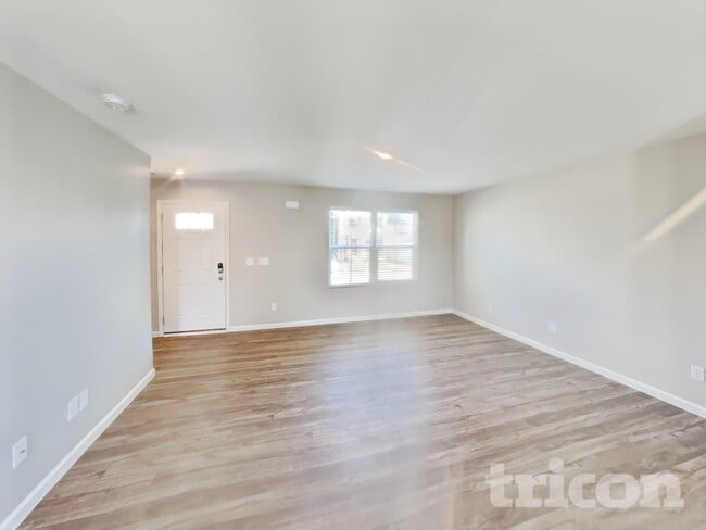 1079 Cone Blvd in Nashville, TN - Building Photo - Building Photo