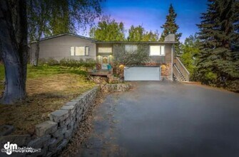 6148 Chevigny St in Anchorage, AK - Building Photo - Building Photo