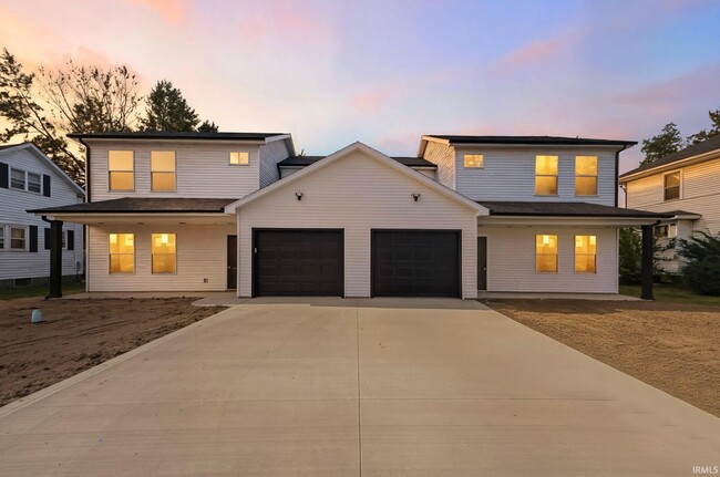 property at 3710 Wayne Trce