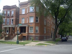 1456 N Kedzie Ave Apartments