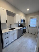 300 E 3rd St in Jacksonville, FL - Building Photo - Building Photo