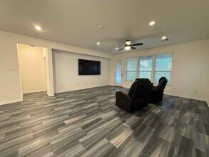 15615 Birchdale Dr in Houston, TX - Building Photo - Building Photo