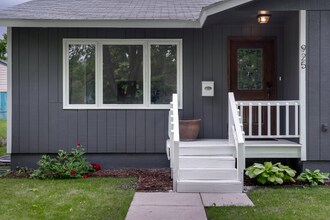 925 3rd Ave W in Kalispell, MT - Foto de edificio - Building Photo