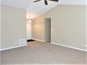 7934 Cherrybark Dr in Indianapolis, IN - Building Photo - Building Photo