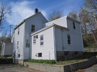 6 Winter Ave in Marlborough, MA - Building Photo