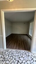 3226 Sycamore View Rd in Memphis, TN - Building Photo - Building Photo