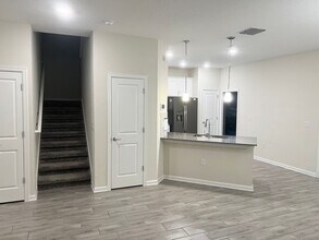 1310 Shinnecock Hills Dr in Davenport, FL - Building Photo - Building Photo