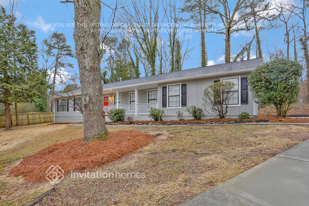 1554 Glen Arm Ct in Lithonia, GA - Building Photo