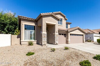 8760 W Augusta Ave in Glendale, AZ - Building Photo - Building Photo