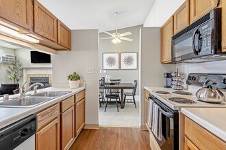 Foxcroft Apartments in Green Bay, WI - Foto de edificio - Building Photo