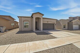 908 Ada Ln in El Paso, TX - Building Photo - Building Photo
