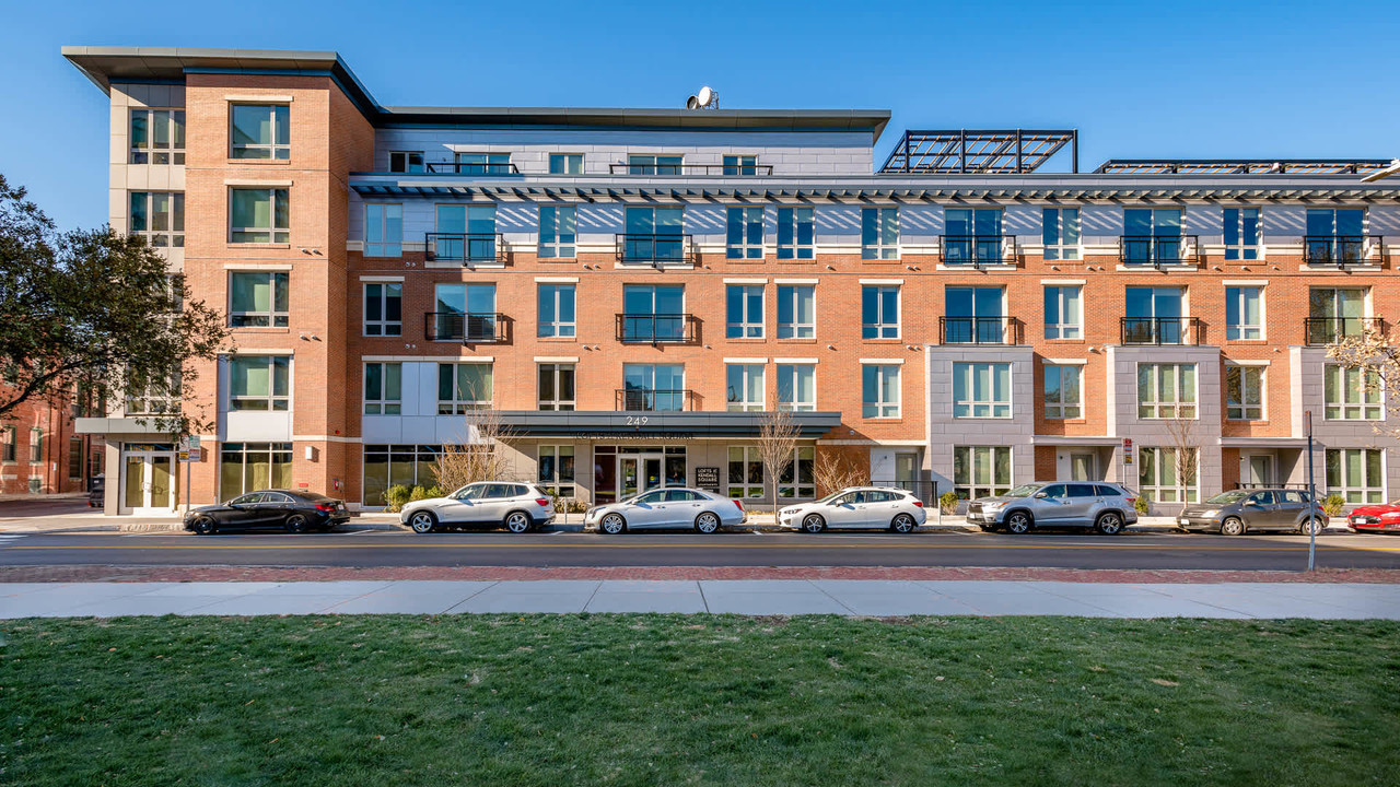 Lofts at Kendall Square in Cambridge, MA - Building Photo