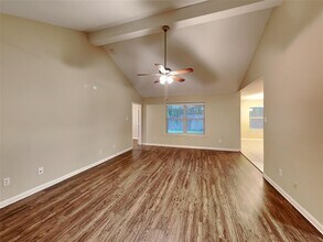 10292 Stone Gate Dr in Conroe, TX - Building Photo - Building Photo