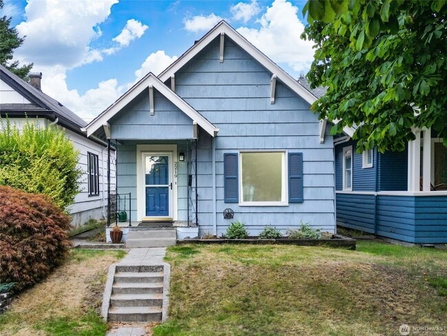 property at 2219 Virginia Ave