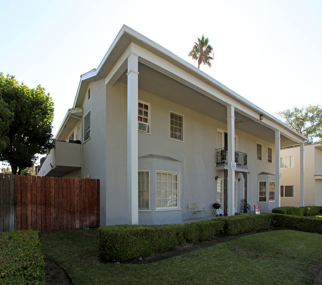 918 S Arden St in Anaheim, CA - Building Photo - Building Photo