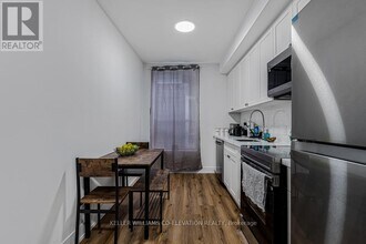 610 King St E in Hamilton, ON - Building Photo - Building Photo