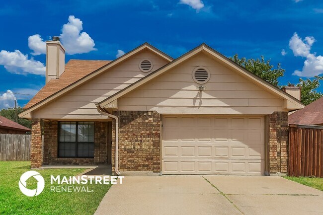property at 605 Oakland Hills Dr