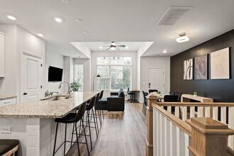 2037 Statesville Ave in Charlotte, NC - Building Photo - Building Photo