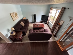 1988 Elbert Dr in Powell, OH - Building Photo - Building Photo