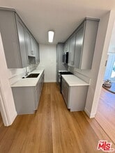 5530 Bonner Ave in Los Angeles, CA - Building Photo - Building Photo